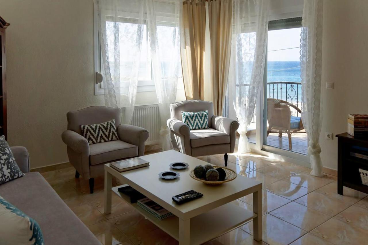 Lemon Beach Front Apartment, Nikiti Eksteriør bilde