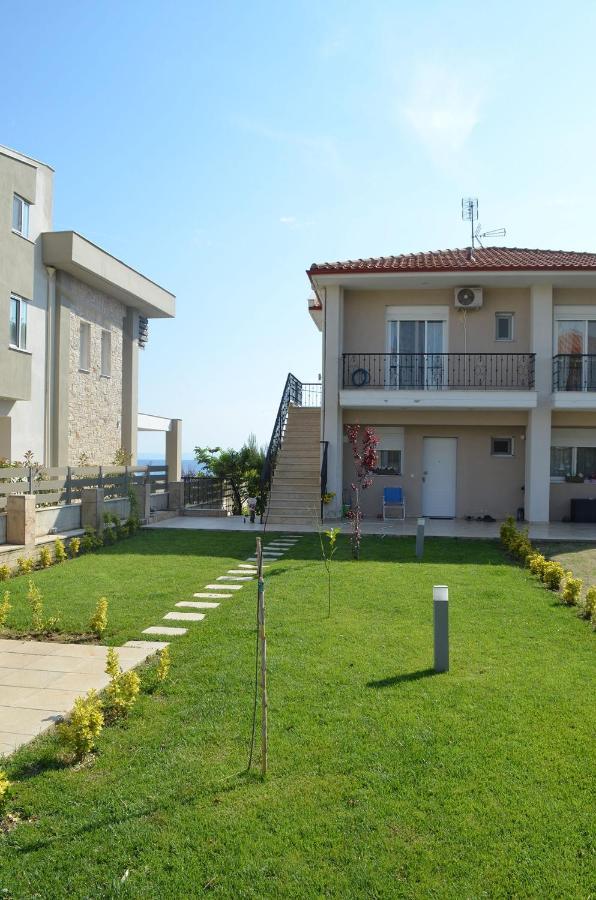 Lemon Beach Front Apartment, Nikiti Eksteriør bilde