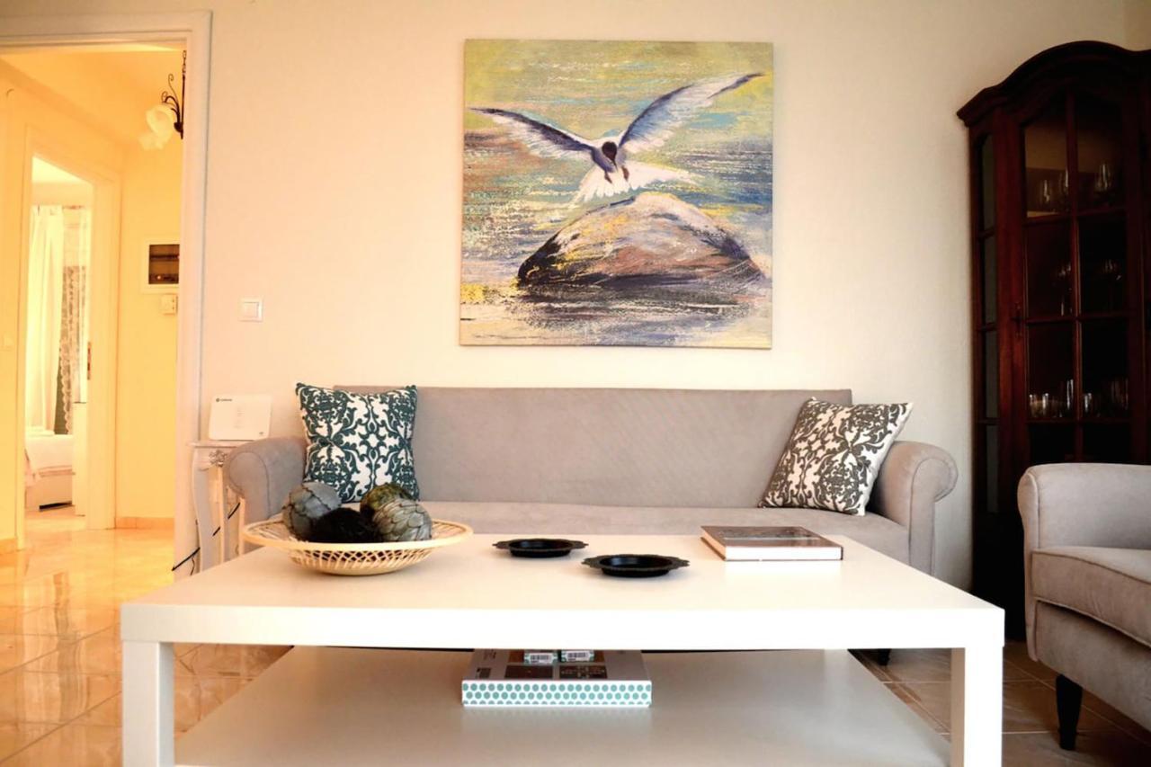 Lemon Beach Front Apartment, Nikiti Eksteriør bilde