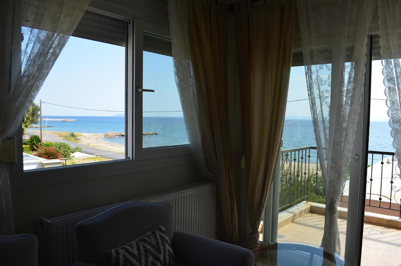 Lemon Beach Front Apartment, Nikiti Eksteriør bilde