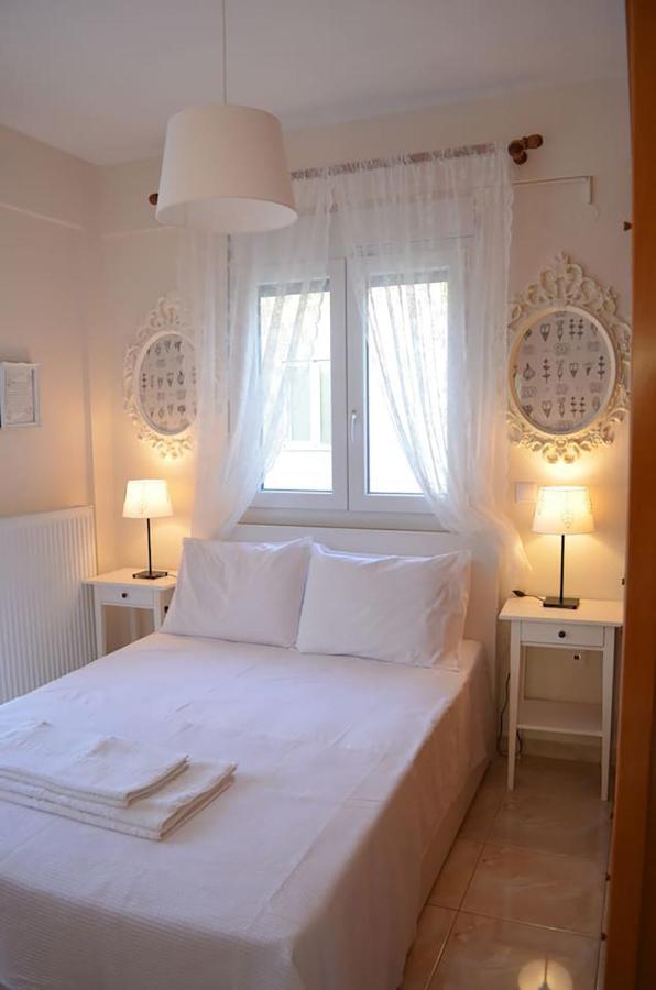 Lemon Beach Front Apartment, Nikiti Eksteriør bilde